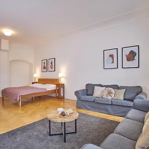 Lejlighedshotel Charles Bridge 